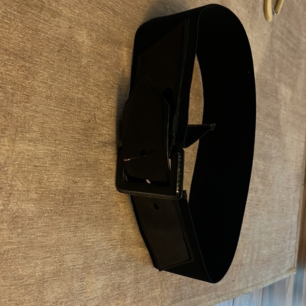 Nice black stretch belt